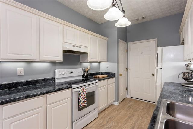 3646 Lantern Crest Cove, Scottdale, GA 30079