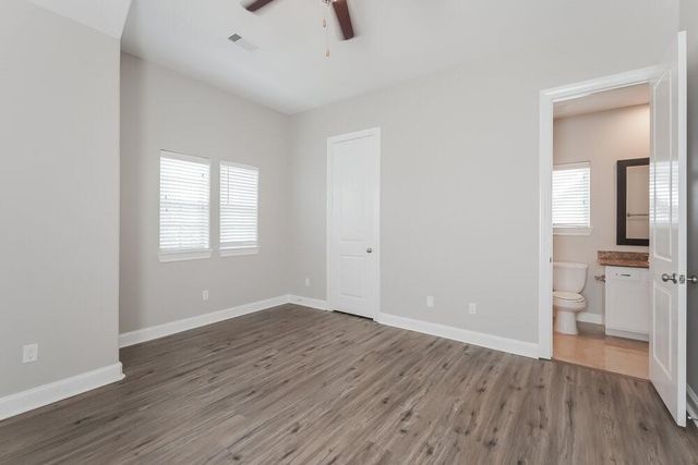 8724 Kempwood Drive, Houston, TX 77080