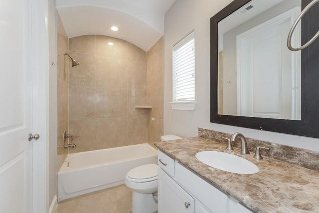 8724 Kempwood Drive, Houston, TX 77080