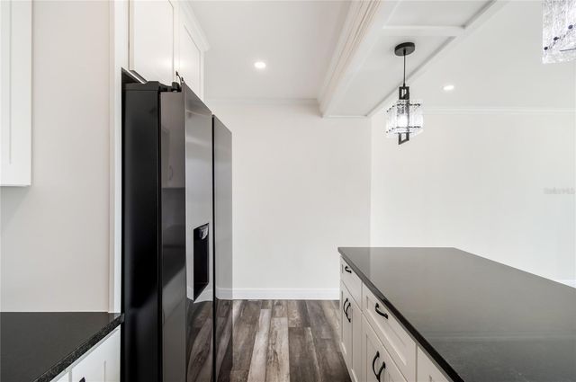 31 ISLAND WAY 703, Clearwater Beach, FL 33767