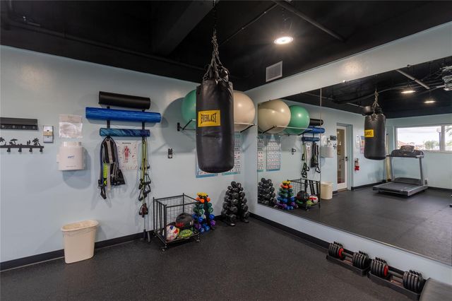 31 ISLAND WAY 703, Clearwater Beach, FL 33767