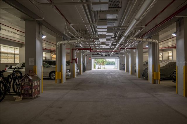 31 ISLAND WAY 703, Clearwater Beach, FL 33767