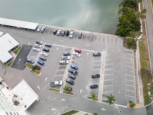 31 ISLAND WAY 703, Clearwater Beach, FL 33767