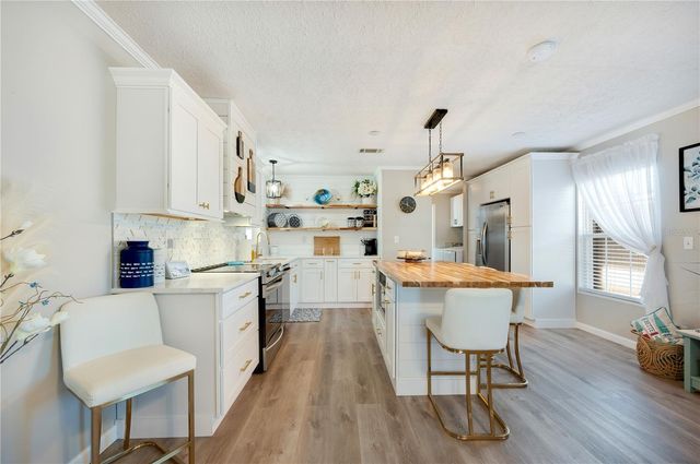 43 BEAVERKILL DRIVE, Lake Wales, FL 33853