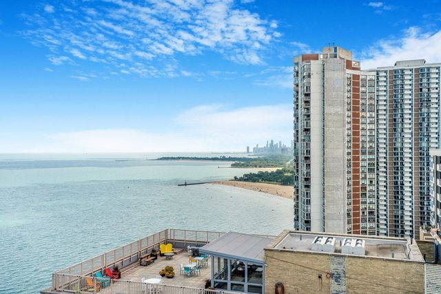 6171 N Sheridan Road 1804, Chicago, IL 60660