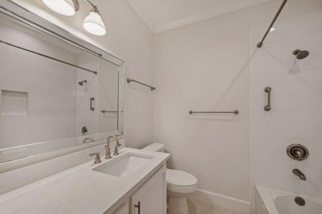 11711 Memorial Drive 127, Houston, TX 77024