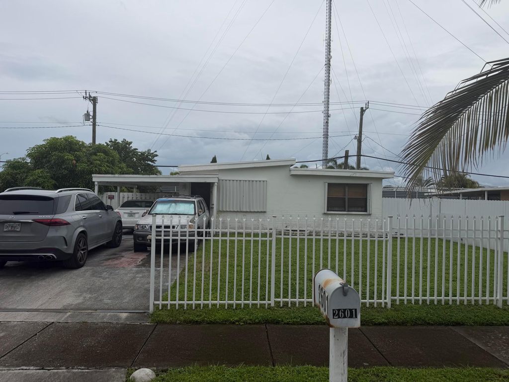 2601 SW 53RD Avenue, West Park, FL 33023