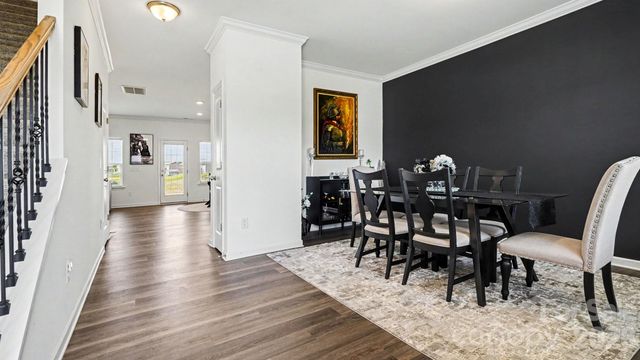 178 Wickham Court, Clemmons, NC 27012