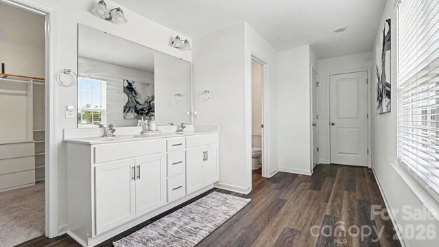 178 Wickham Court, Clemmons, NC 27012