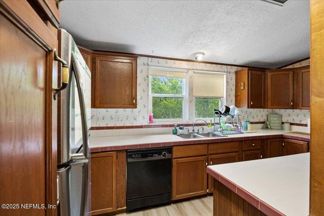 15296 PARETE Road, Jacksonville, FL 32218