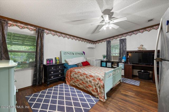 15296 PARETE Road, Jacksonville, FL 32218