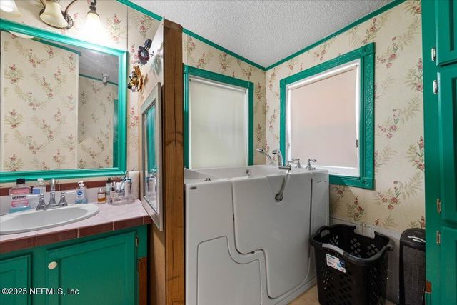 15296 PARETE Road, Jacksonville, FL 32218