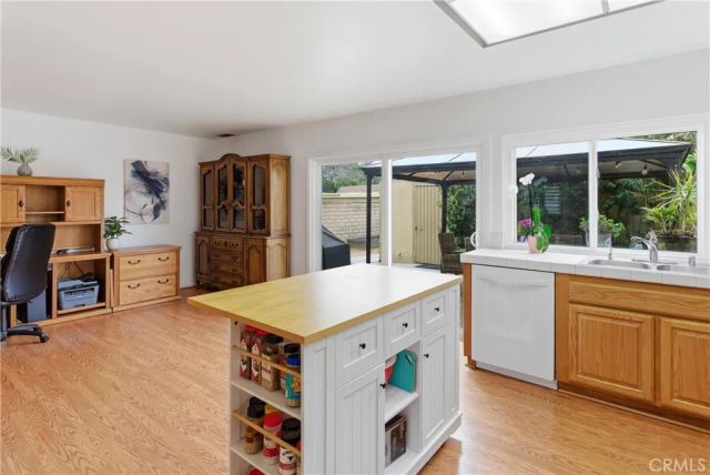 10466 Smoke River Court, Fountain Valley, CA 92708