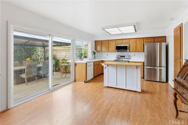 10466 Smoke River Court, Fountain Valley, CA 92708