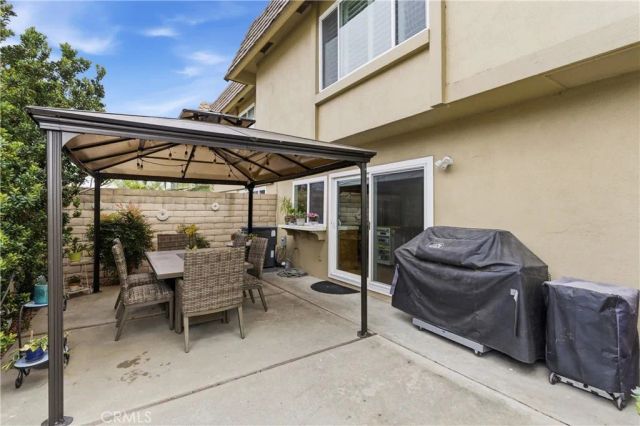 10466 Smoke River Court, Fountain Valley, CA 92708