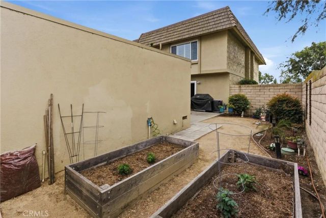 10466 Smoke River Court, Fountain Valley, CA 92708