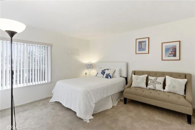 10466 Smoke River Court, Fountain Valley, CA 92708