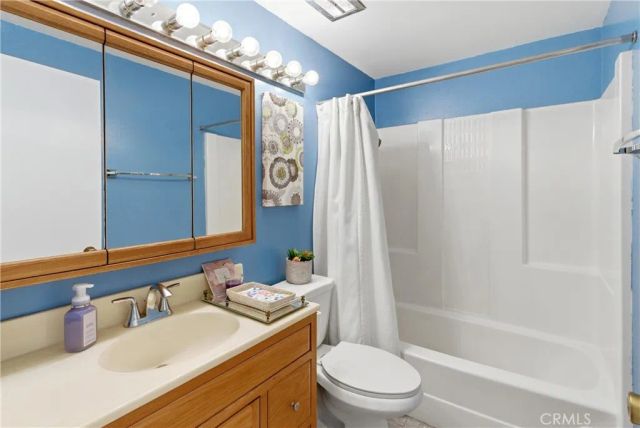 10466 Smoke River Court, Fountain Valley, CA 92708