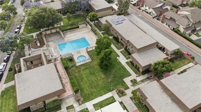 10466 Smoke River Court, Fountain Valley, CA 92708