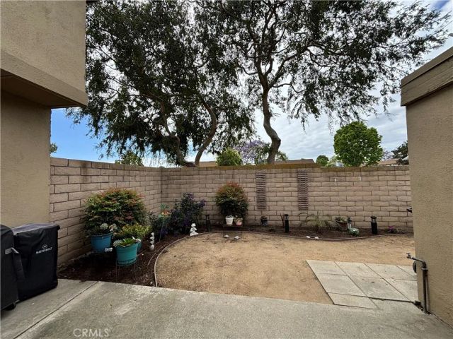 10466 Smoke River Court, Fountain Valley, CA 92708