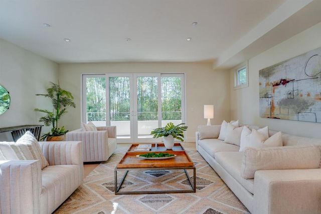 756 Bonair Street, La Jolla, CA 92037