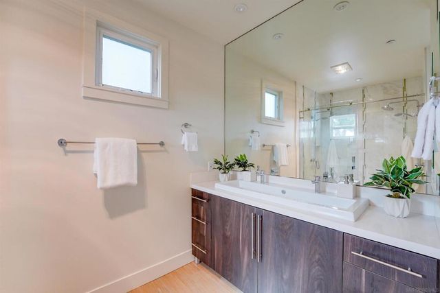 756 Bonair Street, La Jolla, CA 92037