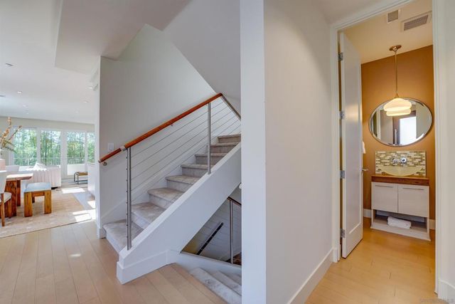 756 Bonair Street, La Jolla, CA 92037