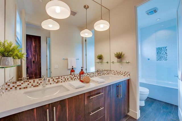 756 Bonair Street, La Jolla, CA 92037