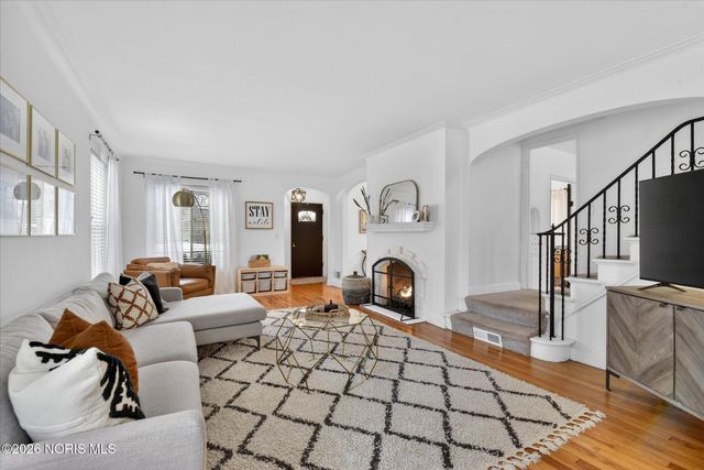 2644 Goddard Road, Toledo, OH 43606