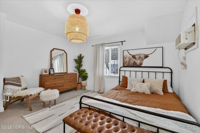 2644 Goddard Road, Toledo, OH 43606