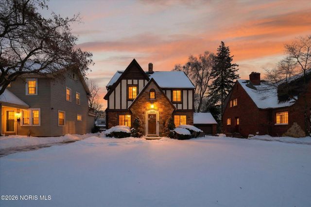 2644 Goddard Road, Toledo, OH 43606