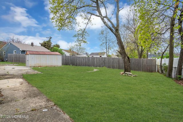 405 Terrace Avenue, Toms River, NJ 08753