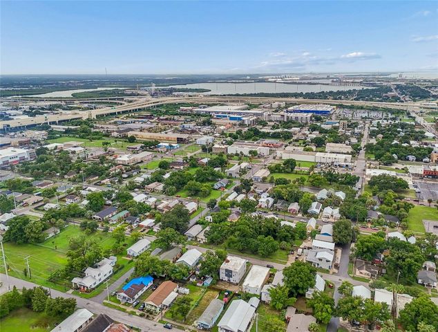 2307 E 11TH AVENUE, Tampa, FL 33605