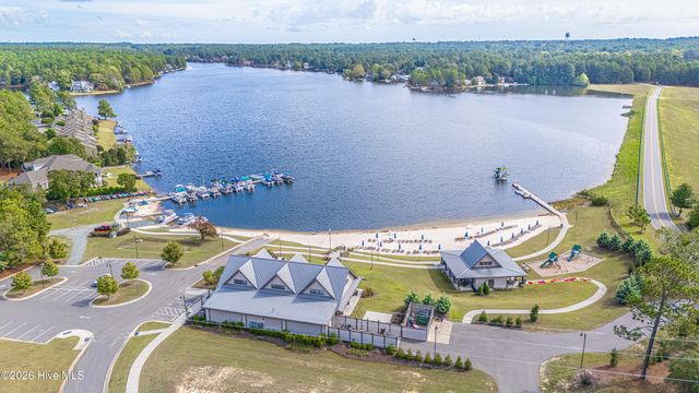 1320 Burning Tree Road, Pinehurst, NC 28374