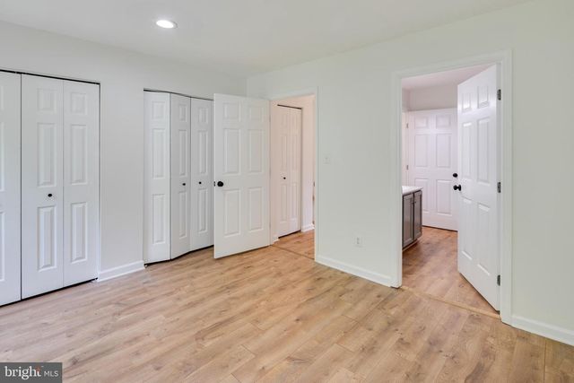 1832 TIGER LILY CIR, Woodbridge, VA 22192
