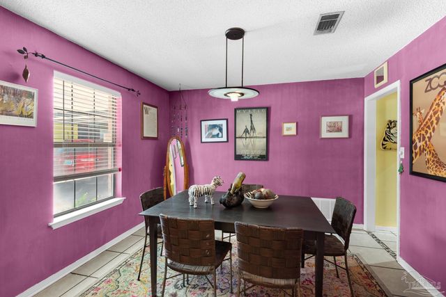 3924 Paradise Bay Dr, Gulf Breeze, FL 32563