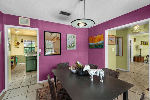 3924 Paradise Bay Dr, Gulf Breeze, FL 32563