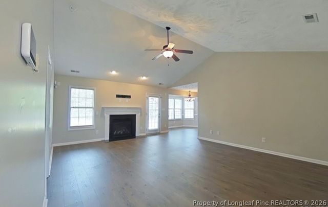 472 COLLINWOOD Drive, Raeford, NC 28376