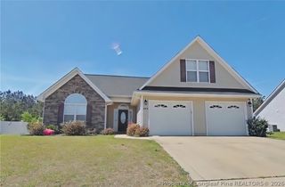 472 COLLINWOOD Drive, Raeford, NC 28376