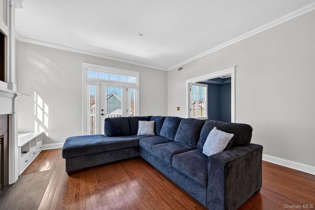 17 Cropsey Street 1D, Warwick, NY 10990