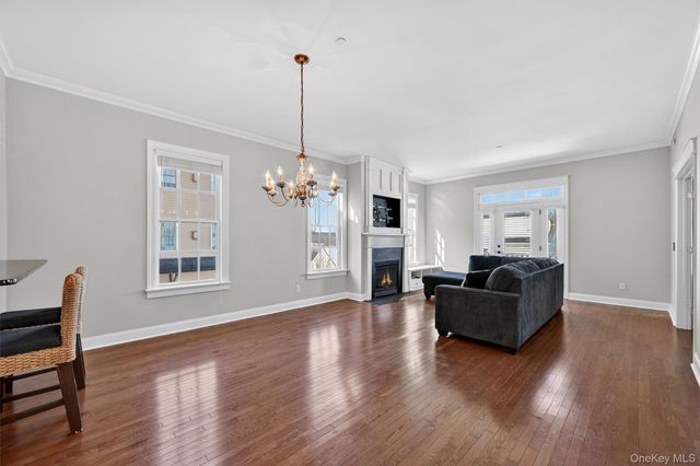 17 Cropsey Street 1D, Warwick, NY 10990