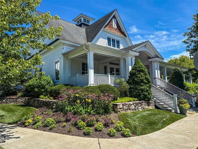 17 Cropsey Street 1D, Warwick, NY 10990