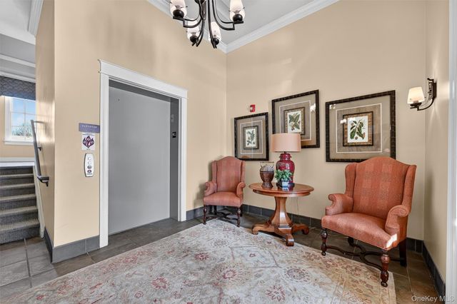 17 Cropsey Street 1D, Warwick, NY 10990