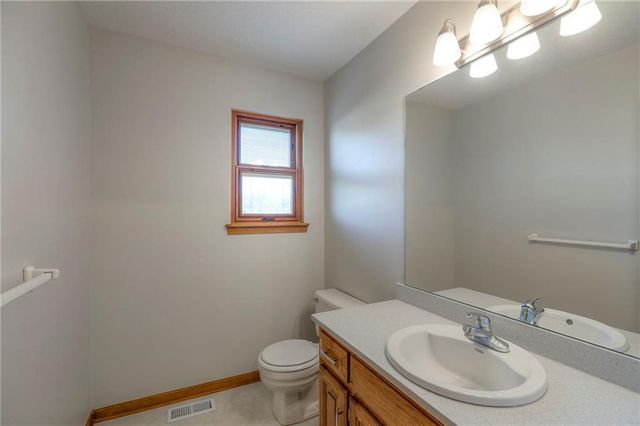 4964 W 60th Terrace, Mission, KS 66205