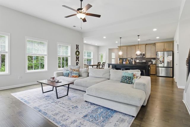 492 Mulberry Crossing Drive, Cataula, GA 31804