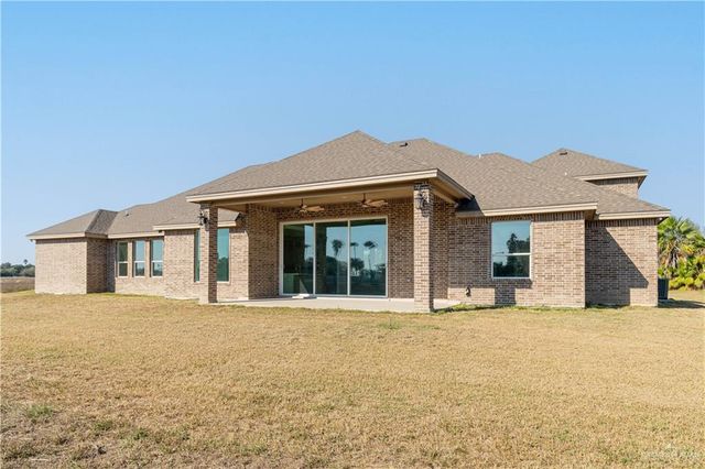 1574 Lion Lake Drive, Progreso Lakes, TX 78596