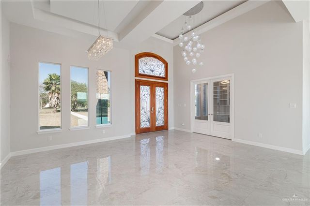 1574 Lion Lake Drive, Progreso Lakes, TX 78596