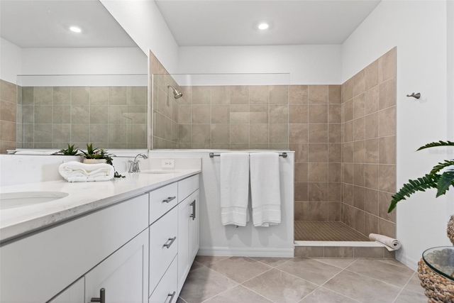 17765 BORACAY COURT 201, Venice, FL 34293