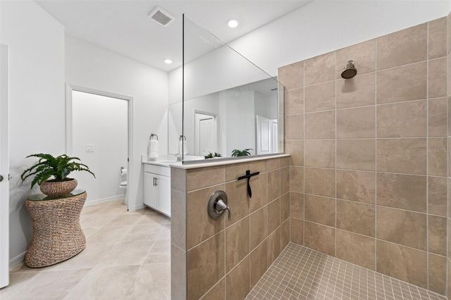 17765 BORACAY COURT 201, Venice, FL 34293