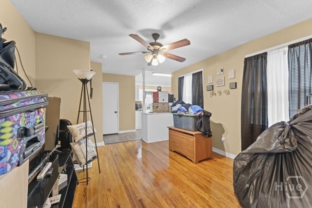 52 S Parkwood Drive, Savannah, GA 31404
